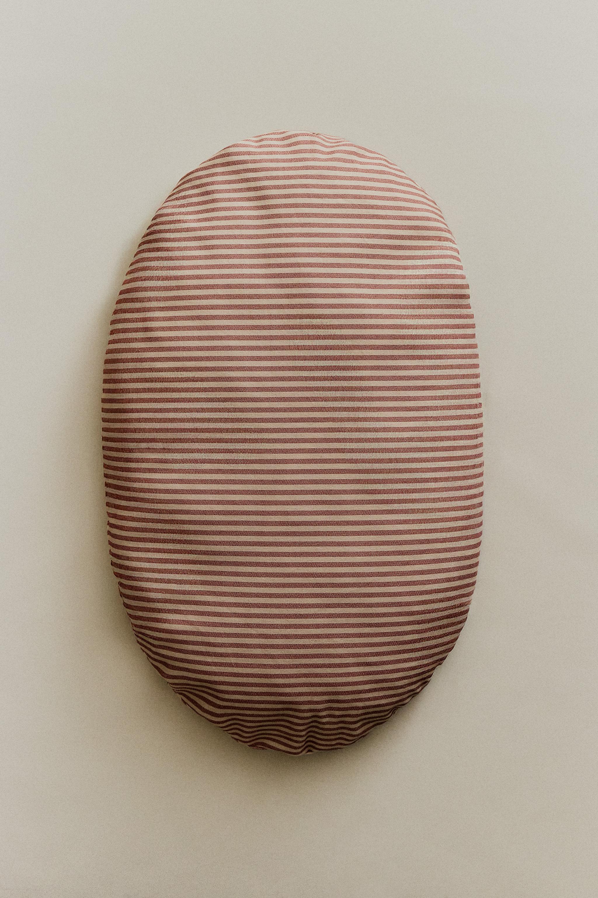 STRIPED PET BED CUSHION